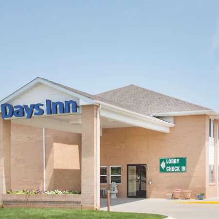 Days Inn By Wyndham Lexington Ne Eksteriør bilde